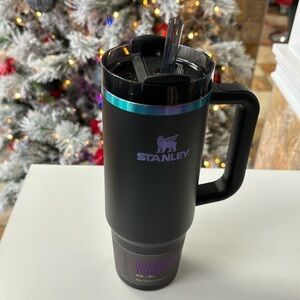 BNWT 30oz Black chroma STANLEY CUP